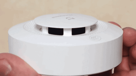 Внешний вид воздухозаборника датчика Xiaomi Smoke Detector
