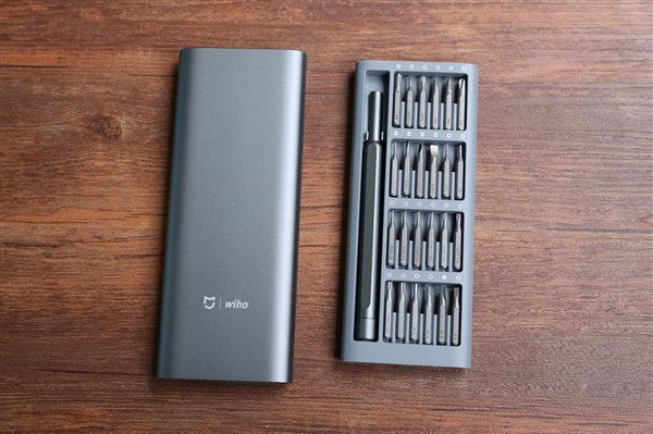Живые фото отвертки Xiaomi Живые фото отвертки Xiaomi
