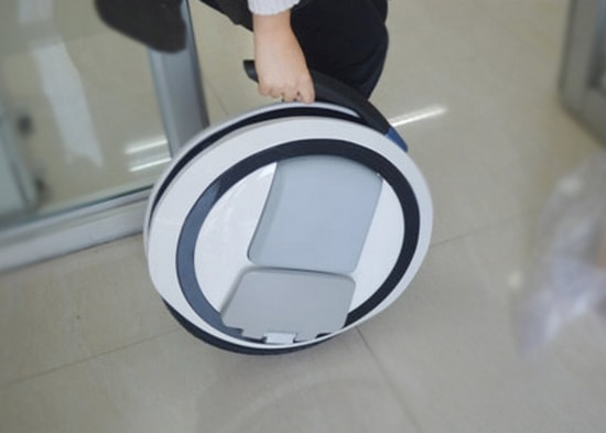 Дизайн моноколеса Xiaomi NineBot One Е+ Внешний вид моноколеса Xiaomi NineBot One Е+