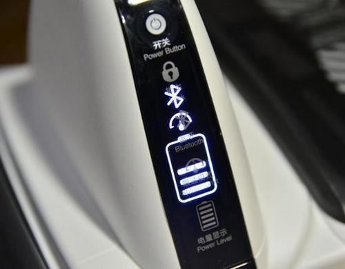Индикаторная панель гироскутера Xiaomi Ninebot Mini Вид на индикаторную панель гироскутера Xiaomi Ninebot Mini
