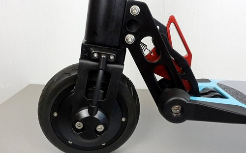 Переднее колесо электросамоката LeEco Electric Scooter Viper-A Внешний вид переднего колеса электросамоката LeEco Electric Scooter Viper-A