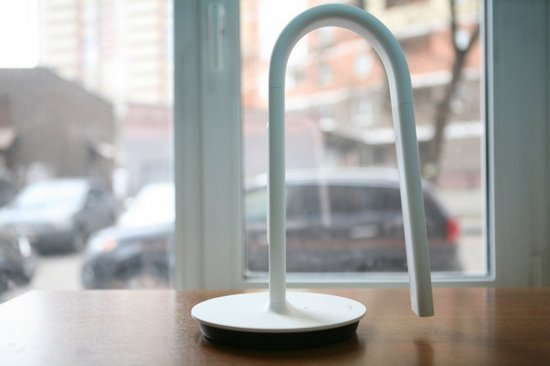 Дизайн Xiaomi Philips Eyecare Smart Lamp 2 Внешний вид Xiaomi Philips Eyecare Smart Lamp 2
