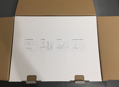 Упаковка гироскутера Xiaomi Ninebot Mini Plus Внешний вид упаковки гироскутера Xiaomi Ninebot Mini Plus