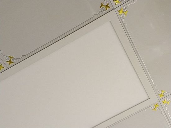 Установка Xiaomi Yeelight LED Panel Zhen Light в подвесной потолок Установка Xiaomi Yeelight LED Panel Zhen Light в систему подвесного потолка