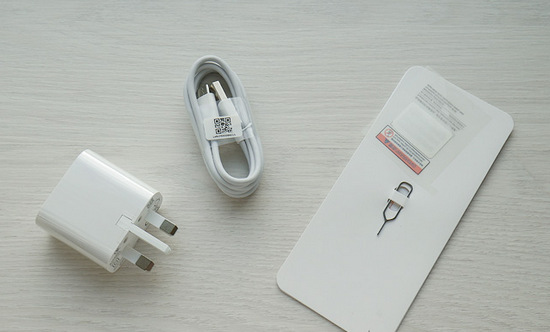 Комплектация Xiaomi Mi Max 2 Комплект поставки Xiaomi Mi Max 2