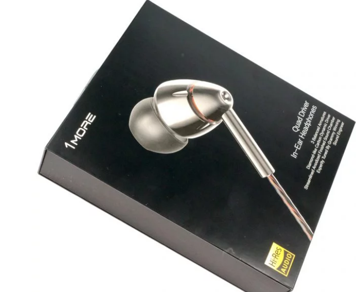 Наушники Xiaomi 1More Quad Driver In-Ear Headphones E1010 коробка Наушники Xiaomi 1More Quad Driver In-Ear Headphones E1010 коробка