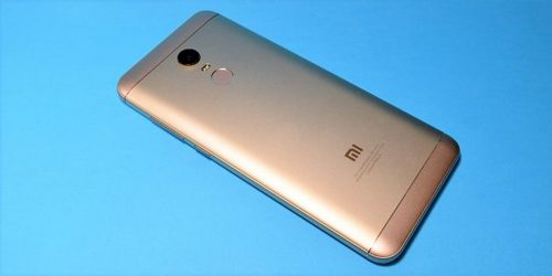Задняя крышка смартфона Xiaomi Redmi 5 Plus Внешний вид тыльной стороны смартфона Xiaomi Redmi 5 Plus