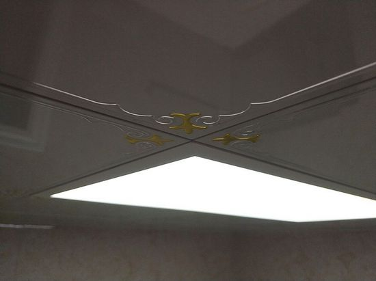 Свечение Xiaomi Yeelight LED Panel Zhen Light Желтый свет Xiaomi Yeelight LED Panel Zhen Light