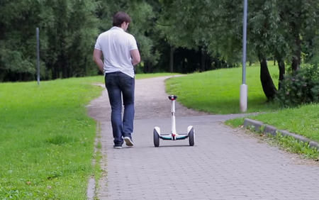 Режим преследования на гироскутере Xiaomi Ninebot Mini Pro Пример работы режима преследования на гироскутере Xiaomi Ninebot Mini Pro