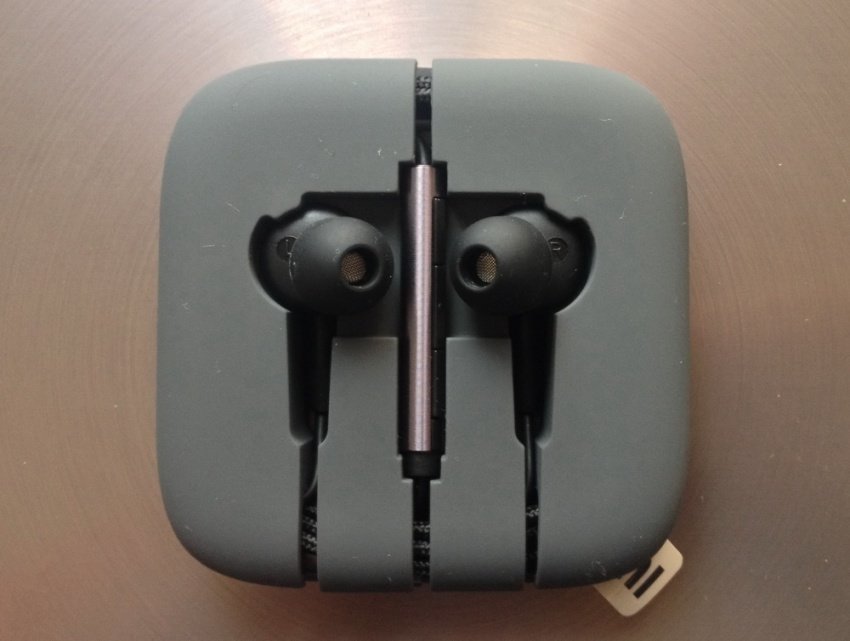 Наушники Xiaomi Mi Piston 3 вид наушников Наушники Xiaomi Mi Piston 3 вид наушников